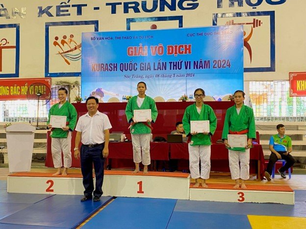 Vận động viên Thạch Thị Ngọc Mai của đơn vị Trà Vinh đạt Huy chương Vàng